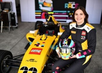 Max Verstappen niet enige Nederlander tijdens F1 Shanghai, ook Esmee (20) doet mee