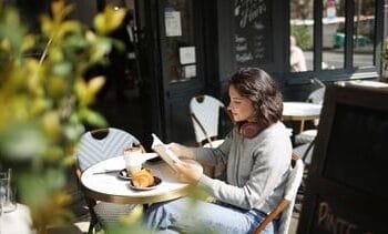 Vrouwen blijven steeds vaker bewust single