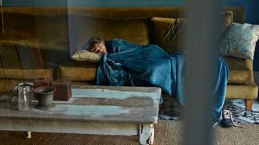 Val je altijd in slaap tijdens films of series? Hier kan dat door komen