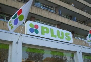Plus supermarket group completes Coop merger, posts €56m loss