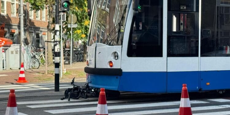 Traffic deaths peak, sharp rise among elderly male cyclists