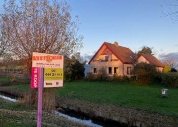 People are moving further away from their old neighbourhoods