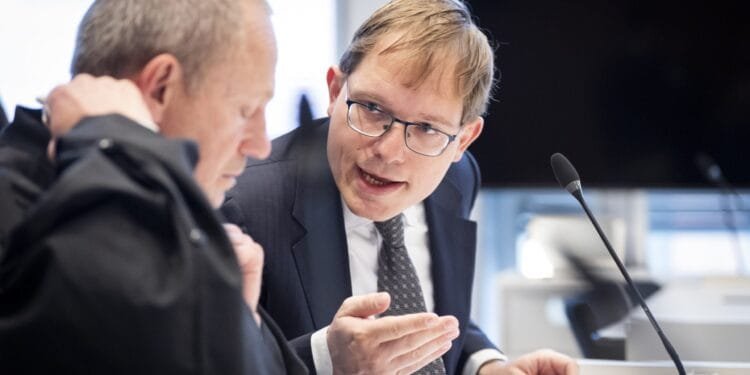 Forum voor Democratie MP loses appeal over Nazi flag tweet