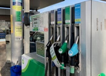 Ministers plan to boost travel expenses, not cut petrol prices