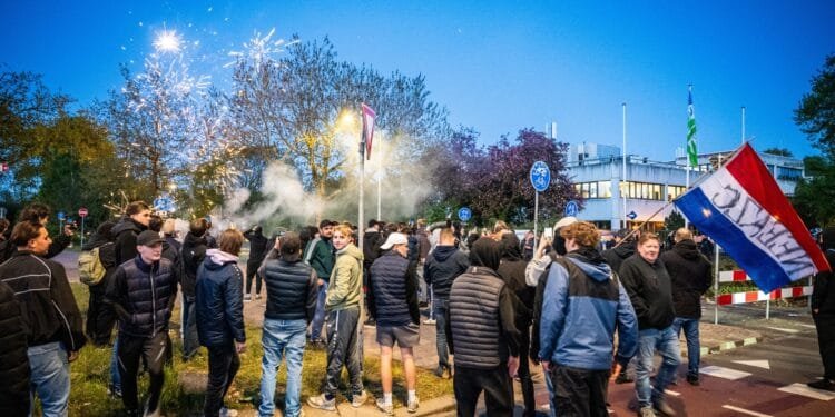 Loosdrecht reduces capacity of refugee shelter after riots