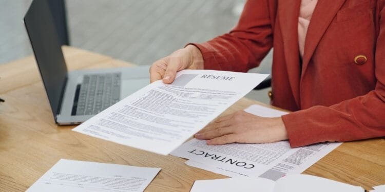 Minimum-wage jobs steady as reforms to temp sector stall