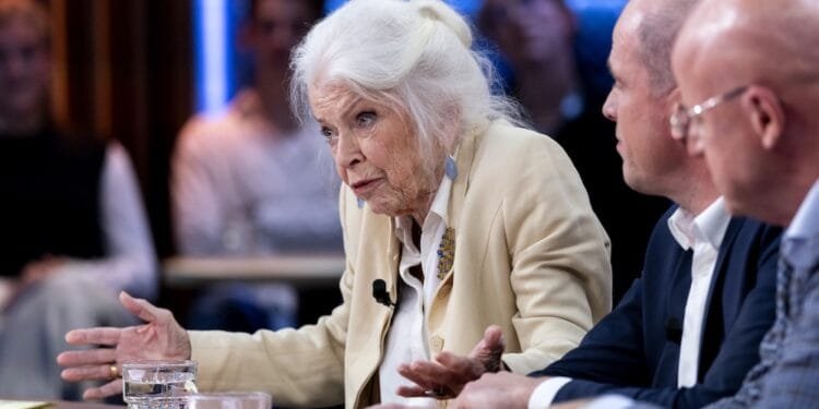 “Queen of the Dutch talk show” Sonja Barend dies aged 86