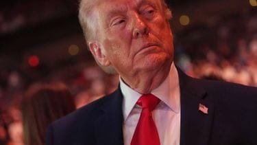 VS gaan Straat van Hormuz blokkeren en controleren