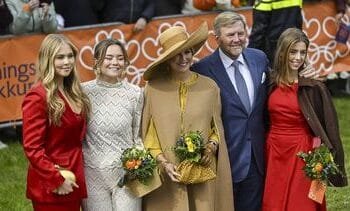 Koninklijke familie aangekomen in Dokkum voor Koningsdag
