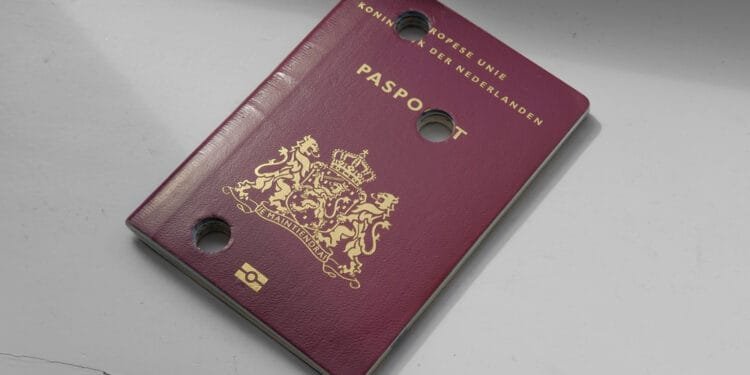 A tale of two passports: Dutch dual nationality law is outdated
