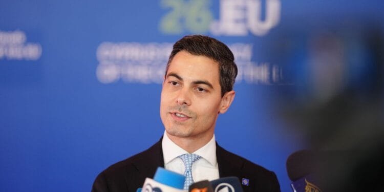 Jetten rejects €2 trillion EU budget plan at Cyprus summit