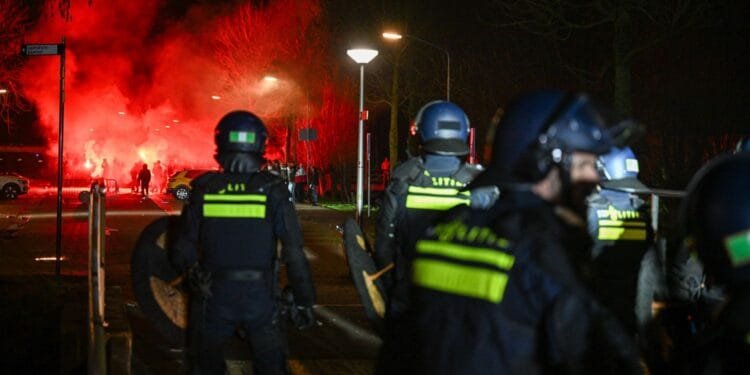 Serious violence against Dutch police rises nationwide