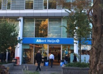 Albert Heijn to trial body cameras for security guards