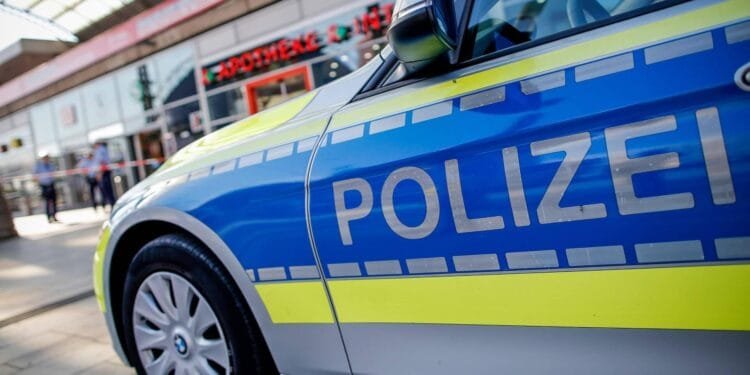 Politie valt Duitse bank binnen na berichten over gijzeling