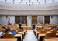 Vertrouwen in politici en Tweede Kamer op dieptepunt