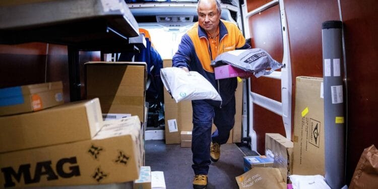 PostNL: ACM-boete brengt continuïteit postdienst verder in gevaar