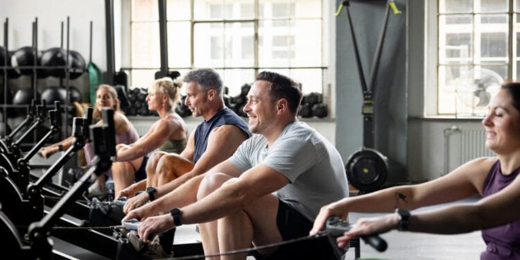 Fitspo maakt jongeren juist onzeker: 4 schadelijke effecten volgens nieuwe meta-analyse
