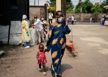 WHO bezorgd over ebola-uitbraak: zeldzame variant baart experts zorgen