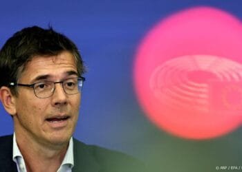 Bas Eickhout stopt in EU-parlement, deels om ‘ongepaste relaties’