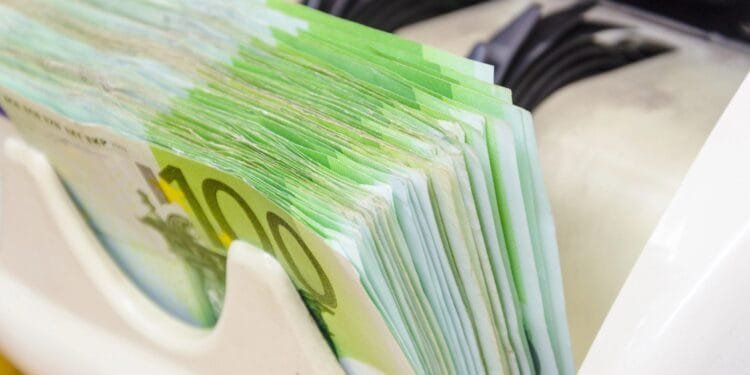 Ombudsman: government knows who needs help but doesn’t act