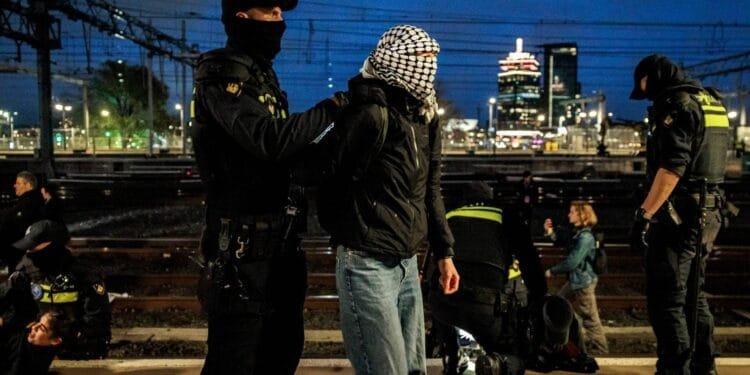 Aangekondigde spoorblokkade XR wordt niet toegestaan