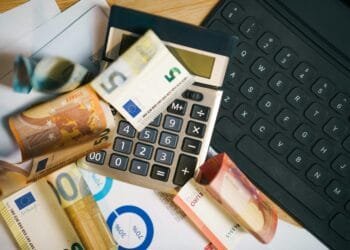 86 procent spaarders tast in het duister: dit doet je bank mogelijk met je geld