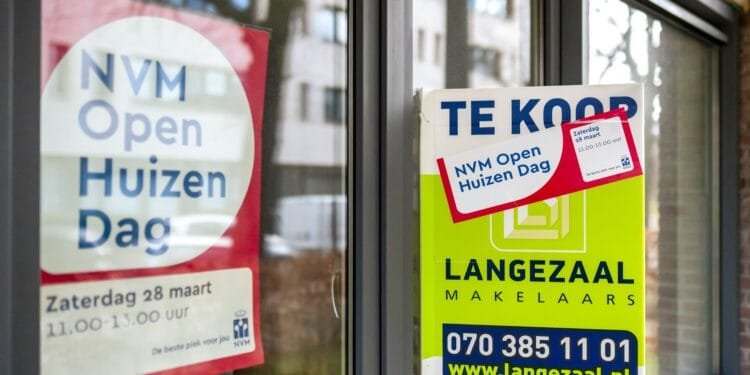 De Hypotheekshop ziet aanvragen voor familiehypotheek exploderen: van plek 52 naar plek 10 bij adviesvragen