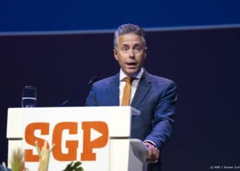 Stoffer pleit voor verdeling asielzoekers op cultuur en religie