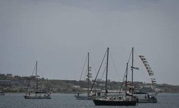 Ambassade in Griekenland staat drie Nederlanders van Flotilla bij