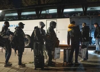 Refugees sleep outside as accommodation crisis worsens