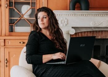 ‘Mijn schoonouders boekten op mijn creditcard een businessclass vlucht’