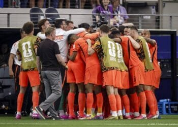 Nederlands elftal begint WK met gelijkspel tegen Japan