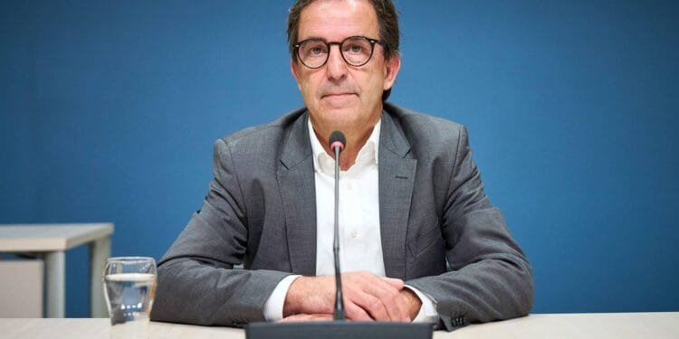 Gommers: ziekenhuizen laten vollopen was slechte keuze kabinet