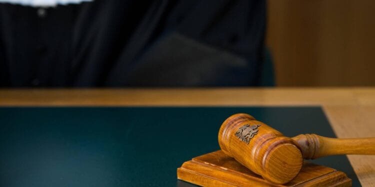 WODC onderzocht 2,5 miljoen strafzaken: armere verdachten krijgen vaker celstraf