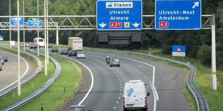 A27 motorway to close for four weeks for road widening work