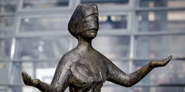 21 jaar cel voor doden vrouw met hondenketting