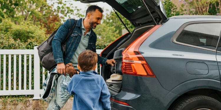 Arda (44) in Opgebiecht: ‘Ik zie ertegenop om mijn man drie weken om me heen te hebben’
