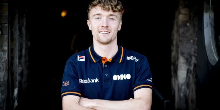 Concern growing for missing Dutch Olympic short track skater