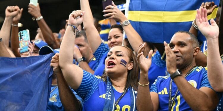 Advocaat hopes Curaçao will learn lessons from defeat to Germany