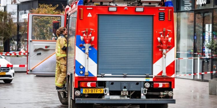Politie: zeker vijf doden door brand in flat in Antwerpen