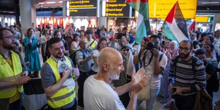 Activisten Gaza-vloot gaan aangifte doen van seksueel geweld