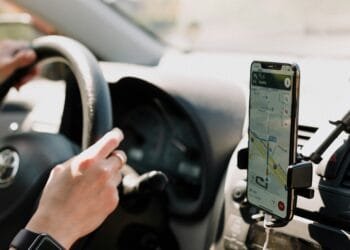 Kiest Google Maps steeds een langzamere route? Zo fiks je dat