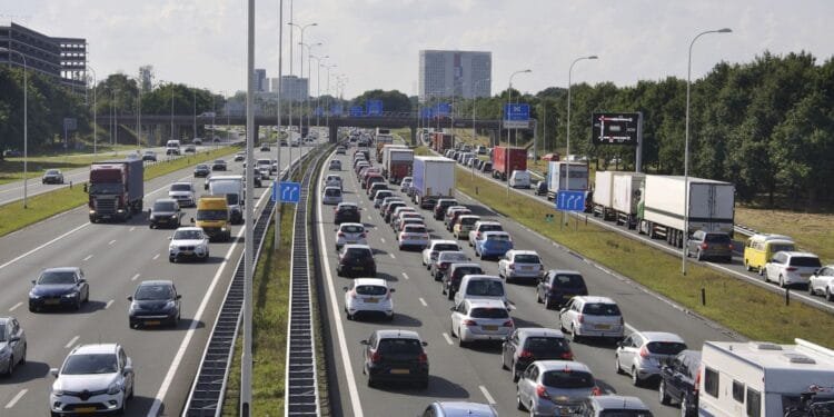 Court says government should not have increased traffic fines