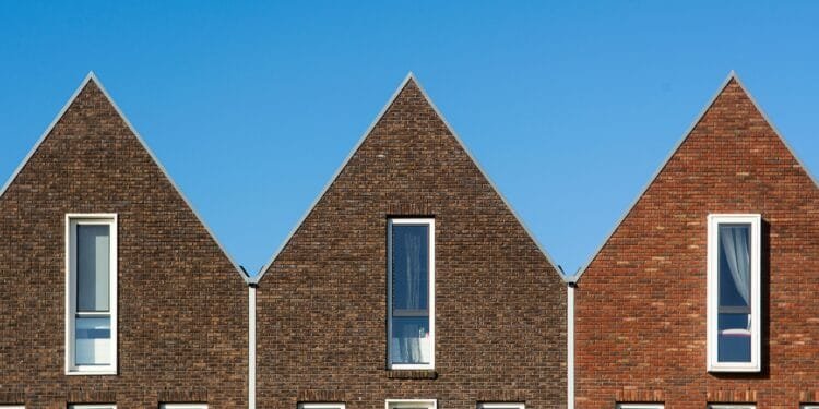 Verkoop nieuwbouwwoningen zakt voor derde kwartaal op rij: CBS ziet opvallende omslag op woningmarkt