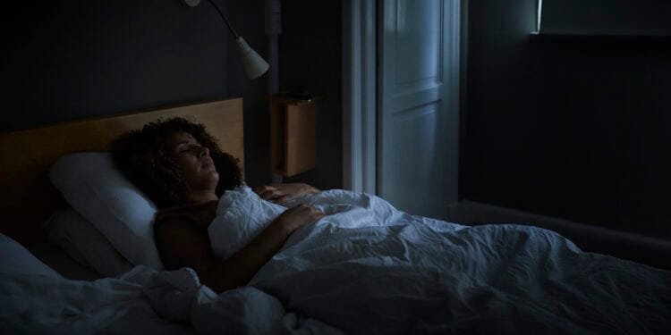 Onderzoek naar melatonine toont mogelijk effect op chronische pijn: zo zit dat