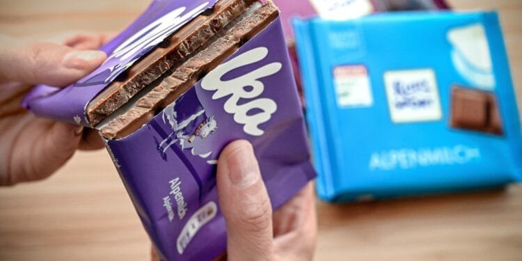 Milka roept populaire Karamel-chocoladereep terug: er zit mogelijk rubber in