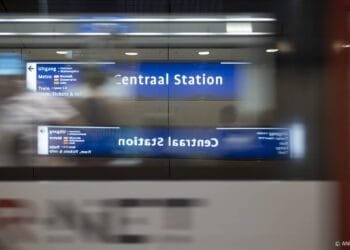 NS en ProRail willen grenzen stellen aan demonstraties op stations: mogelijk aparte protestlocaties voor minder overlast