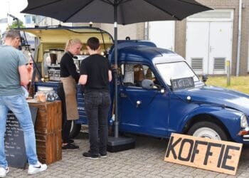 Entrepreneurs delay investments as costs rise, profits shrink