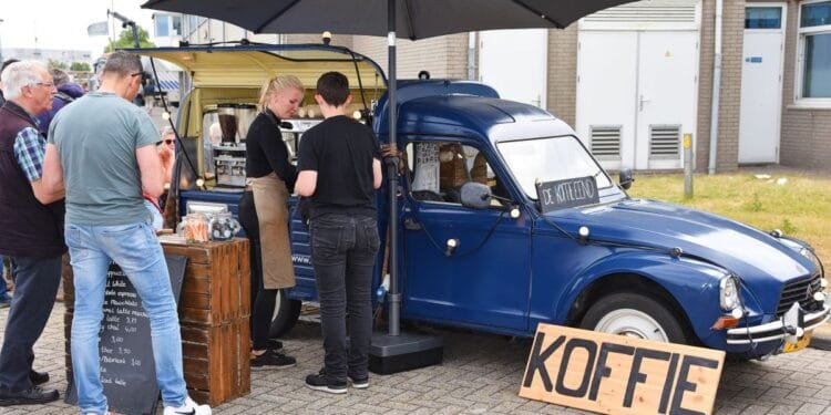 Entrepreneurs delay investments as costs rise, profits shrink