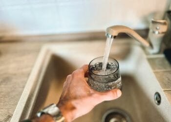 Steeds meer droogtemaatregelen, maar Nederlanders hoeven zich geen zorgen te maken om tekort aan drinkwater